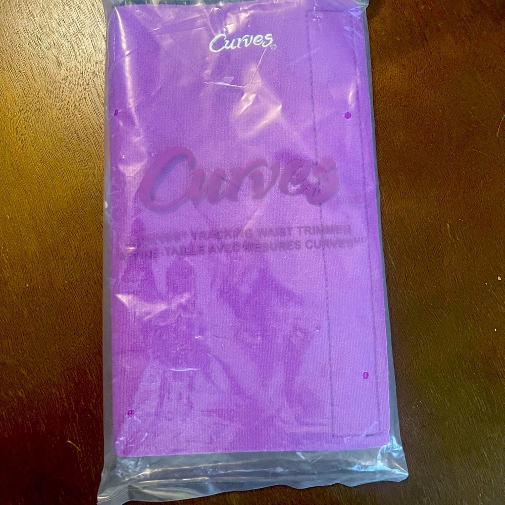 Sold Curves tracking waist trimmer-new, purple